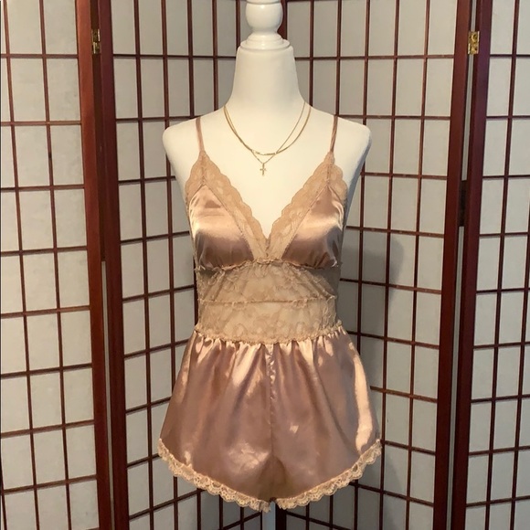 Satin Lace Romper - Picture 1 of 7